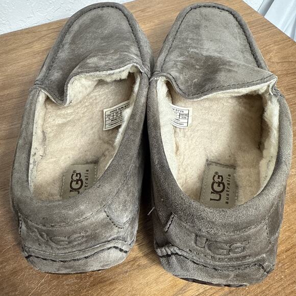 Ugg Men's Ascot Suede Slippers Size 9 EU 42 Gray Leather Shearling Lining GUC - Picture 11 of 14